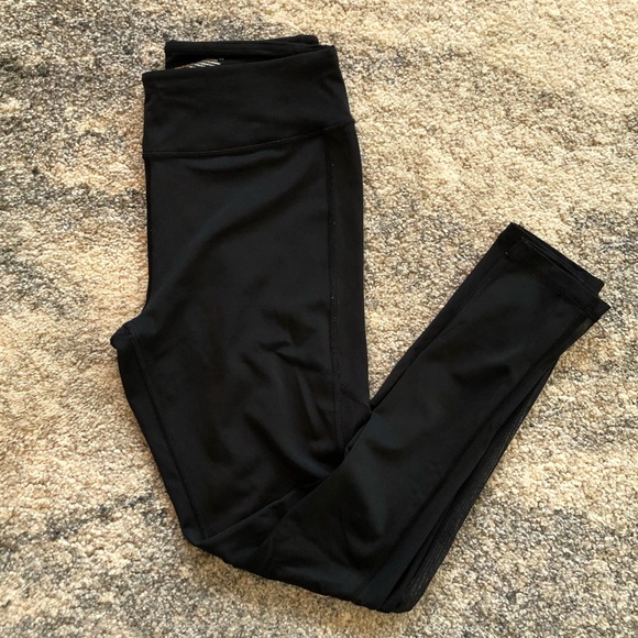 Victoria's Secret Pants - VS Sport Leggings w/ mesh on the side